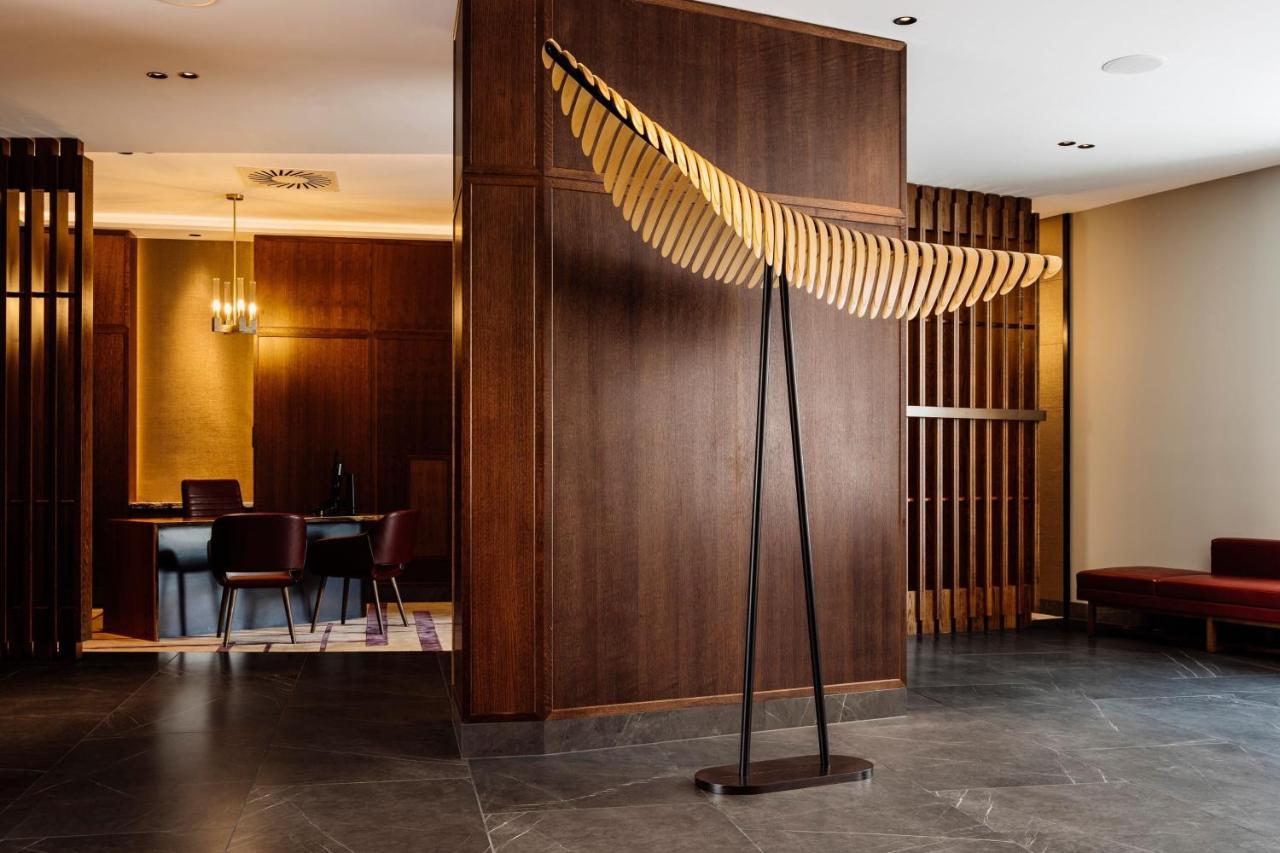The Tasman, A Luxury Collection Hotel, Hobart Exterior foto The sculpture in 2016