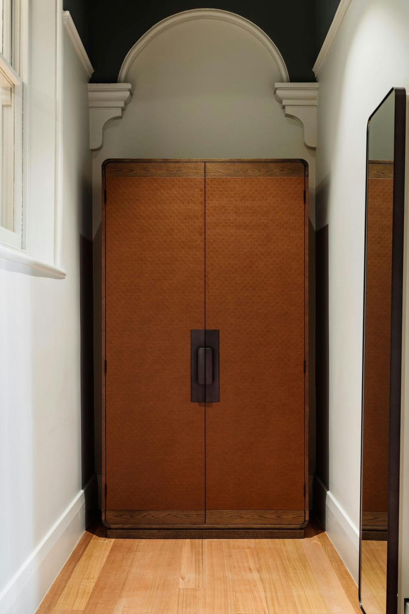 The Tasman, A Luxury Collection Hotel, Hobart Exterior foto A wardrobe